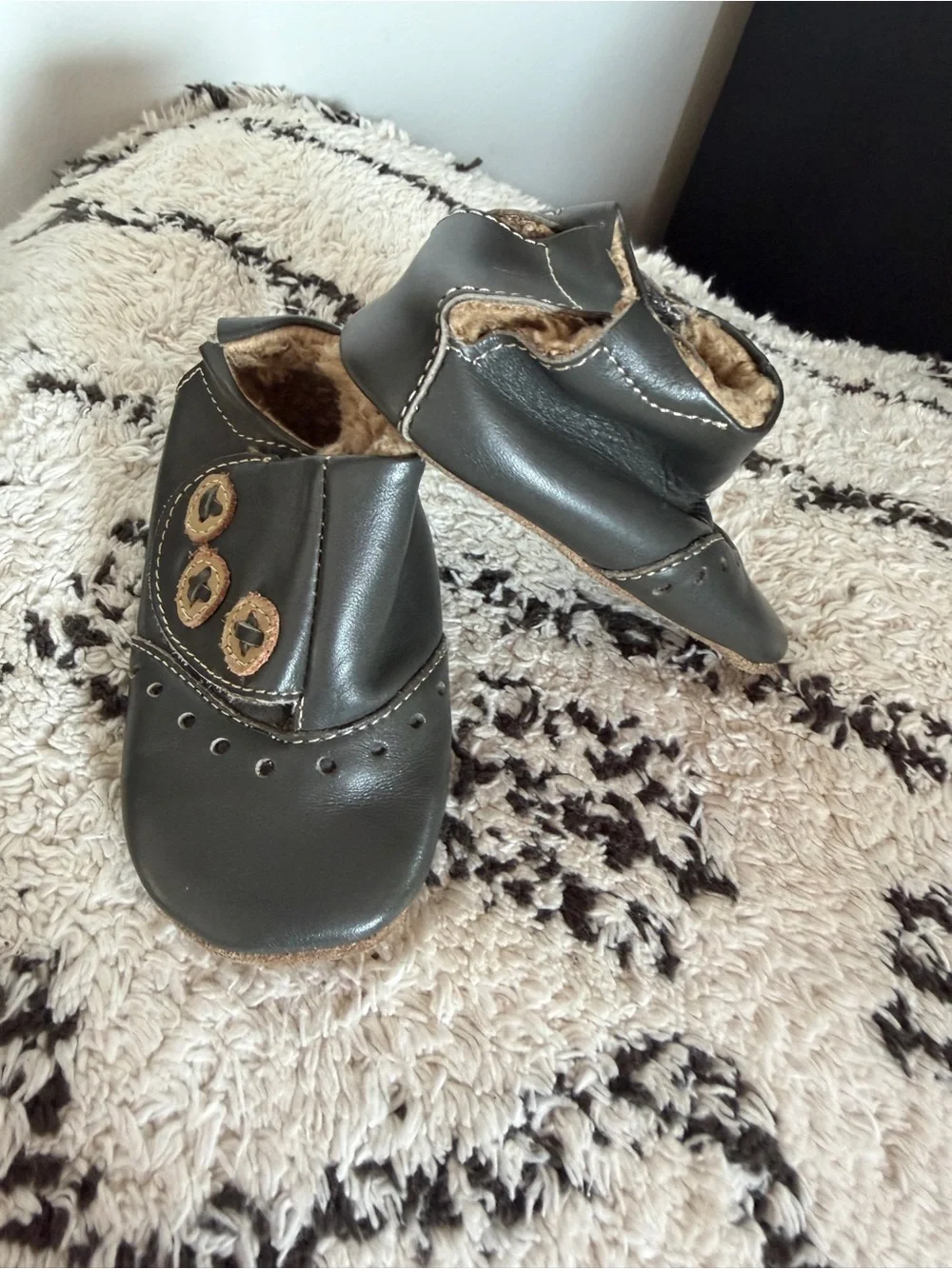 Livie & Luca Black Faux-Leather Baby Booties with Fur Trim